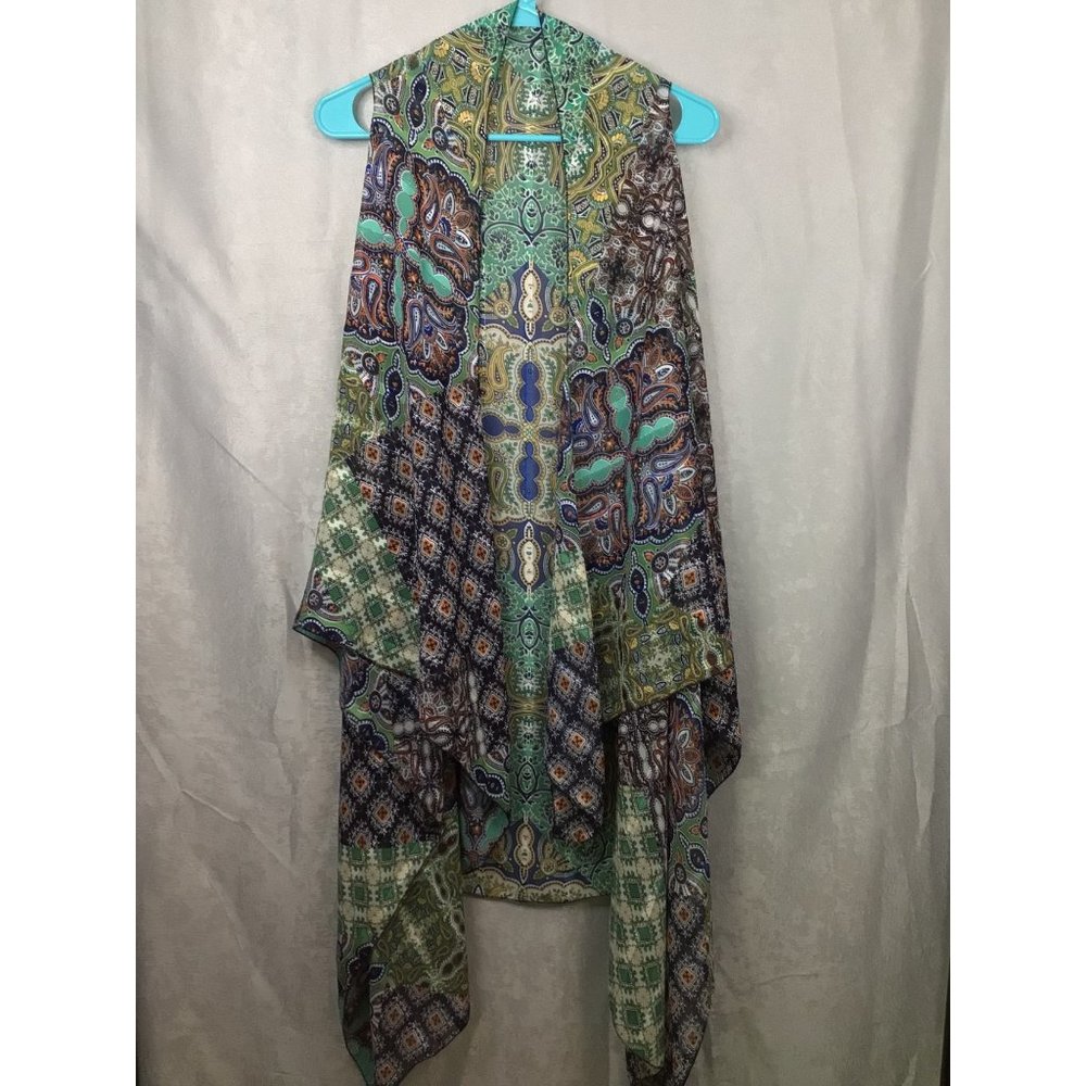 Women's Medium Length Paisley Sleeveless Cover Up Size Large.